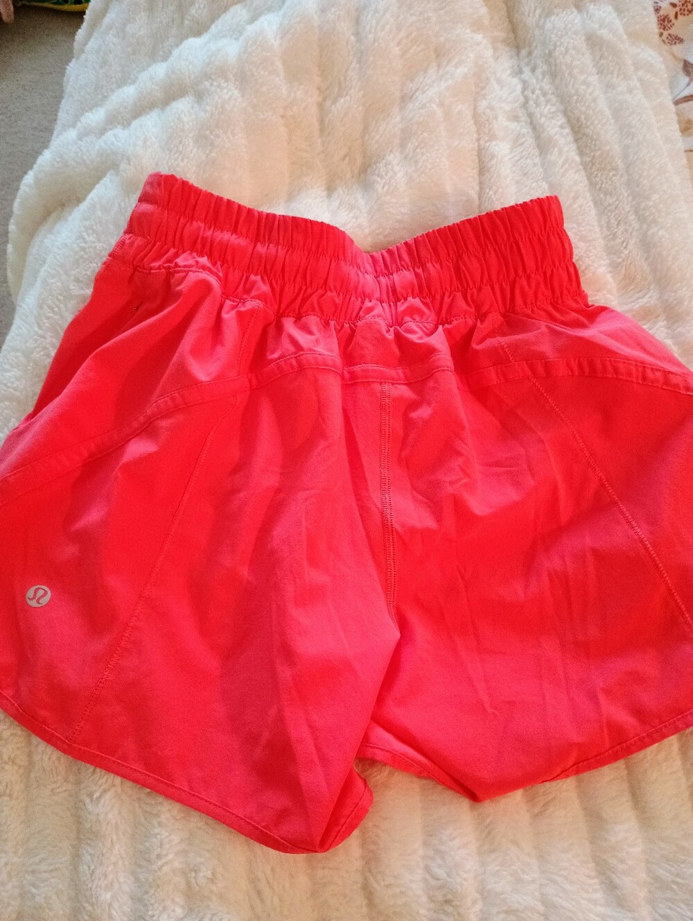 EUC Coral Lululemon Running Shorts